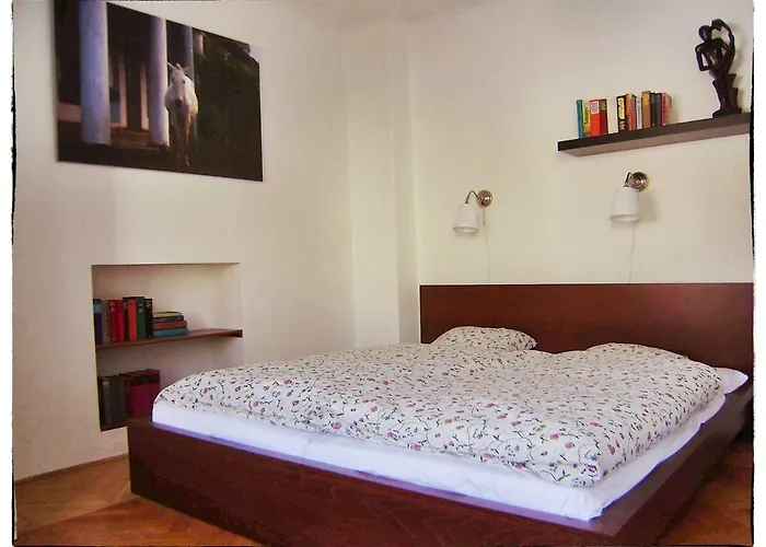 Cafe Vielharmonie Apart-Pension