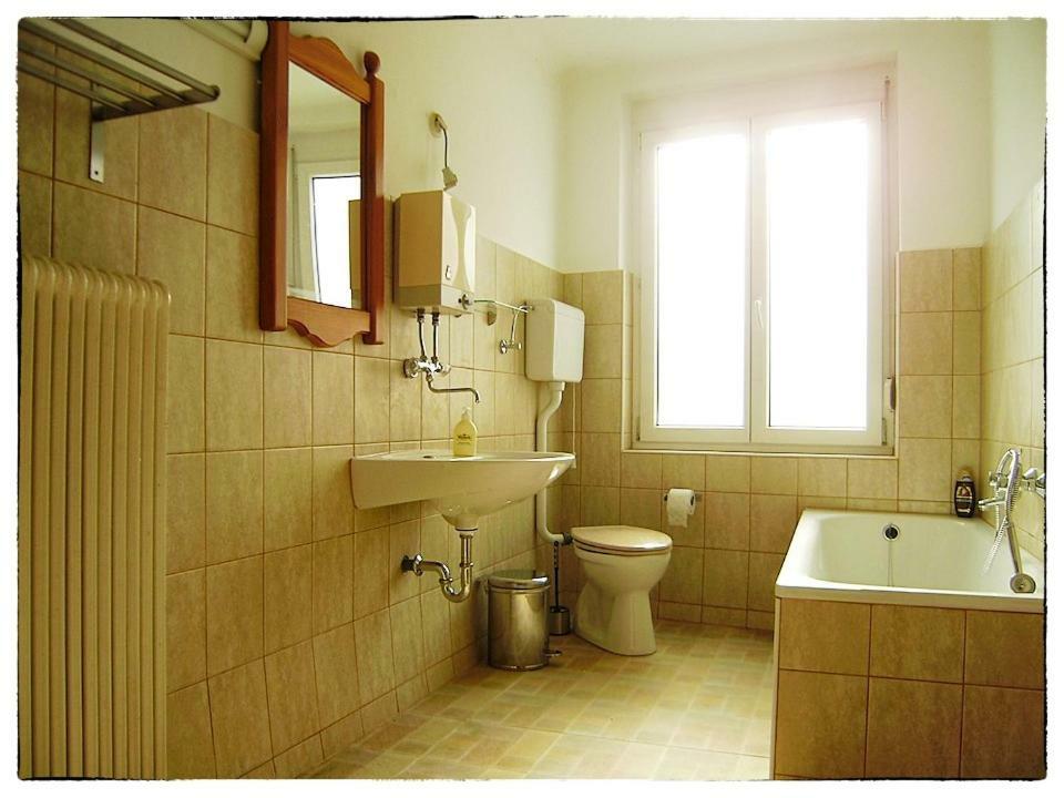 Cafe Vielharmonie Apart-pension *